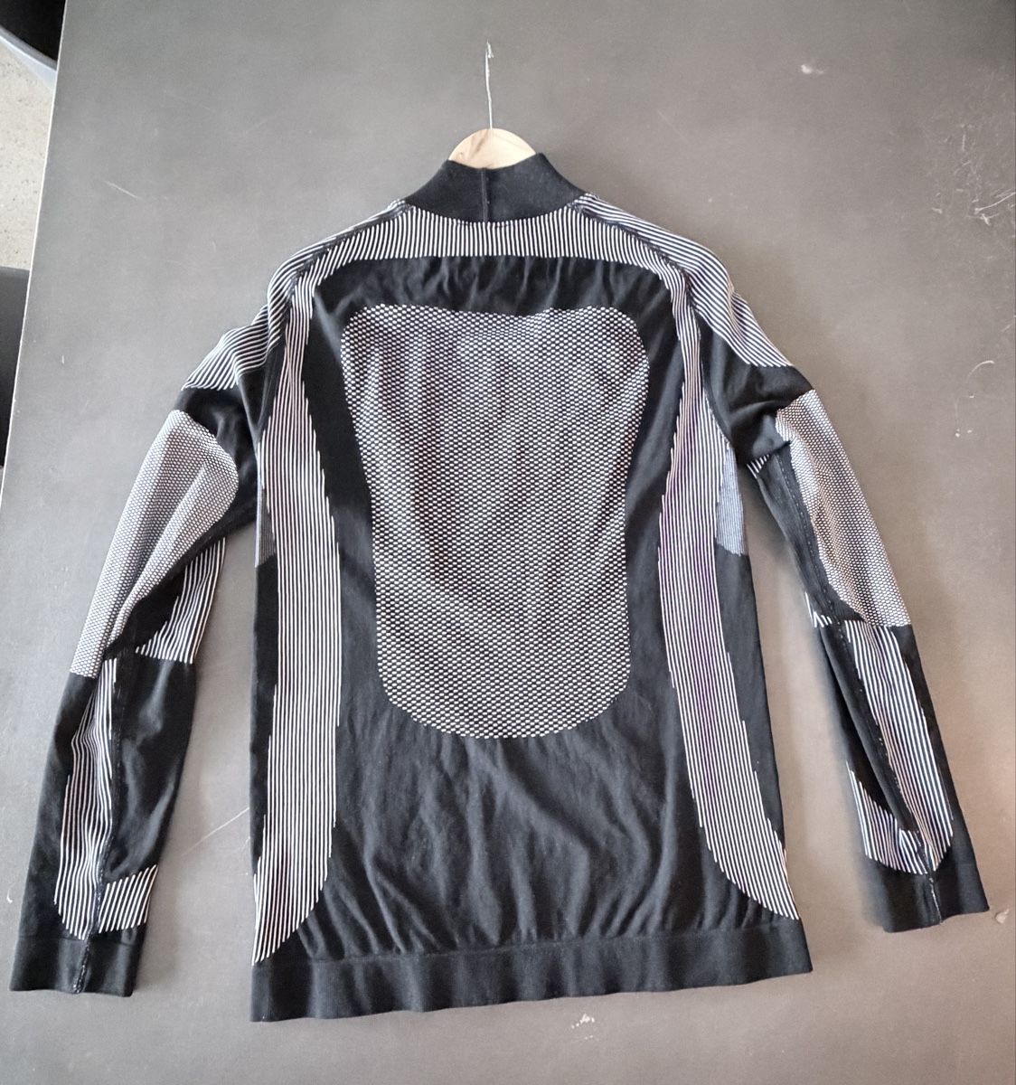 Misbhv Maglioni & Felpe: MISBHV Sweatshirt, Shirt – Nuovo (secondo la descrizione) da Dübendorf venduto da cdo_pw56 2