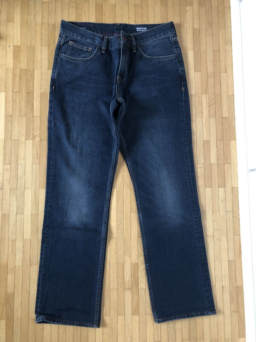 Tommy Hilfiger Jeans: Tommy Hilfiger Jeans – Nuovo (secondo la descrizione) da Tägerwilen venduto da Shaimaa