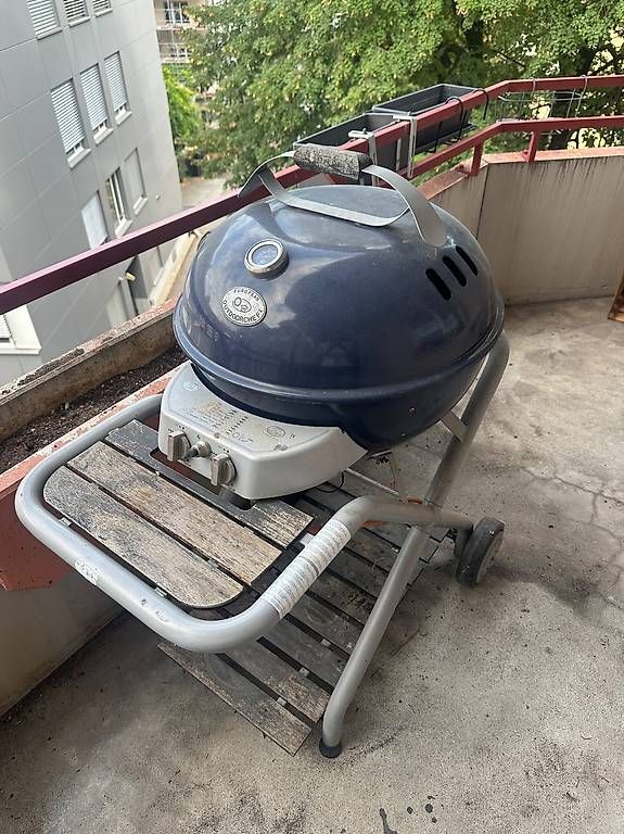 Griglie: Gas Grill – Usato da Zürich venduto da nde_vjv5