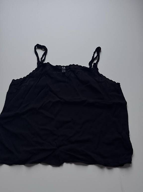 Tops: Top Schwarz – D'occasion à Basel par rah_c68w 1