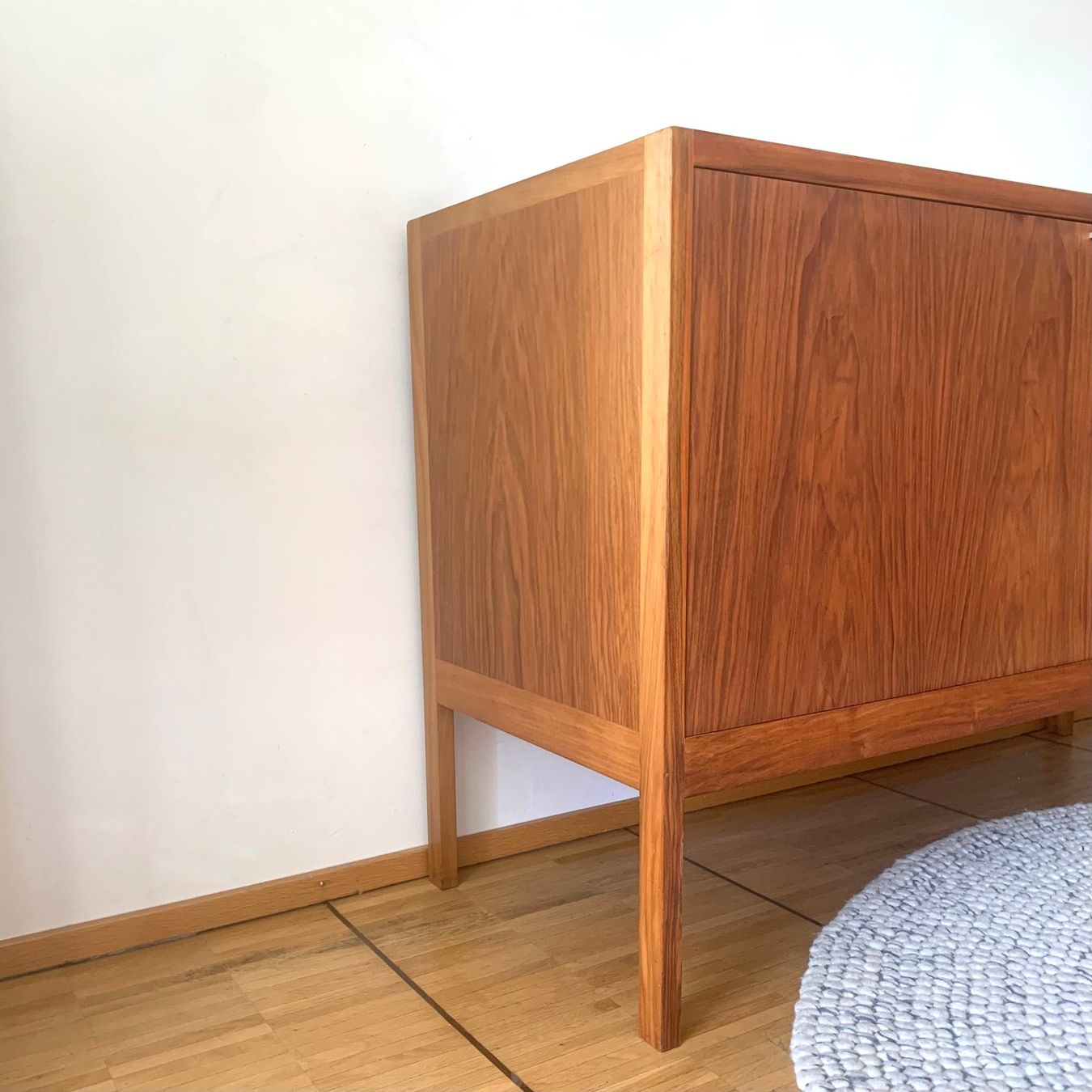 Cassettiere: Sideboard/Kommode aus den 60/70er Jahren – Usato da Winterthur venduto da Trouvailles-77 8