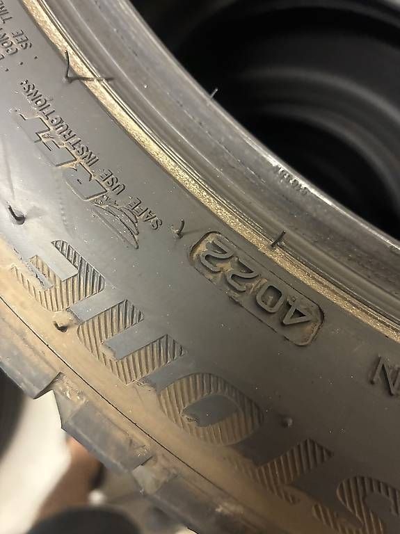 Sonstiges Schreiben & Zeichnen: Winterreifen Bridgestone 225 45 18 – Gebraucht aus Neuenhof von Gt5.Performance_ 1