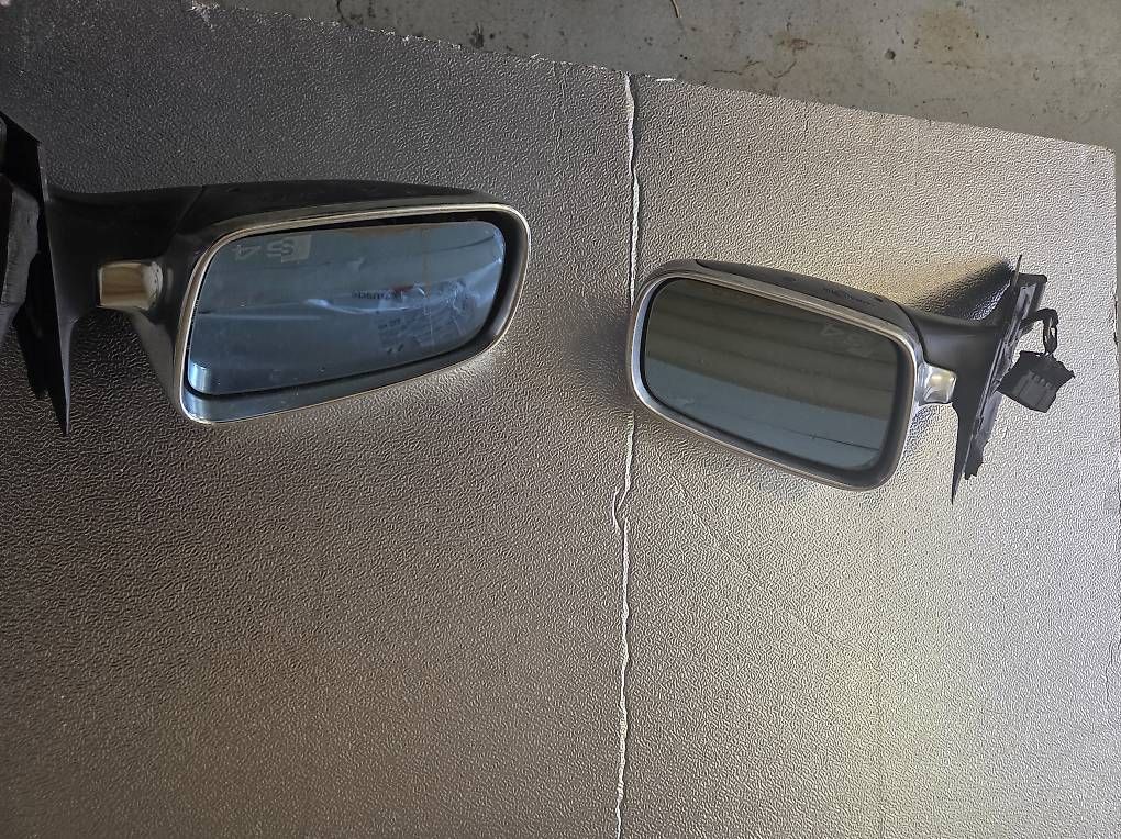 Tutti pezzi di ricambio auto: S4 b5 Spiegel R+L – Usato da Goldach venduto da Ozan2585
