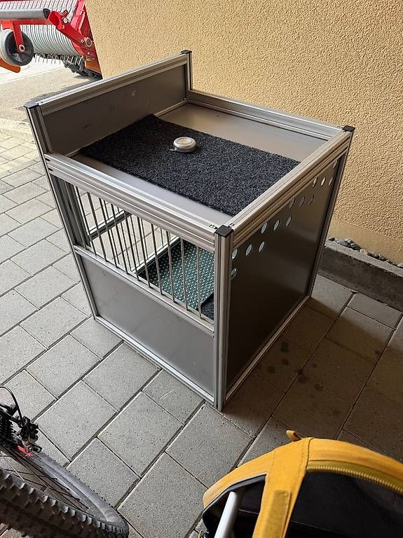 Käfige, Transport & Sicherheit: Hundebox – Gebraucht aus Walenstadt von dan_w52w 2