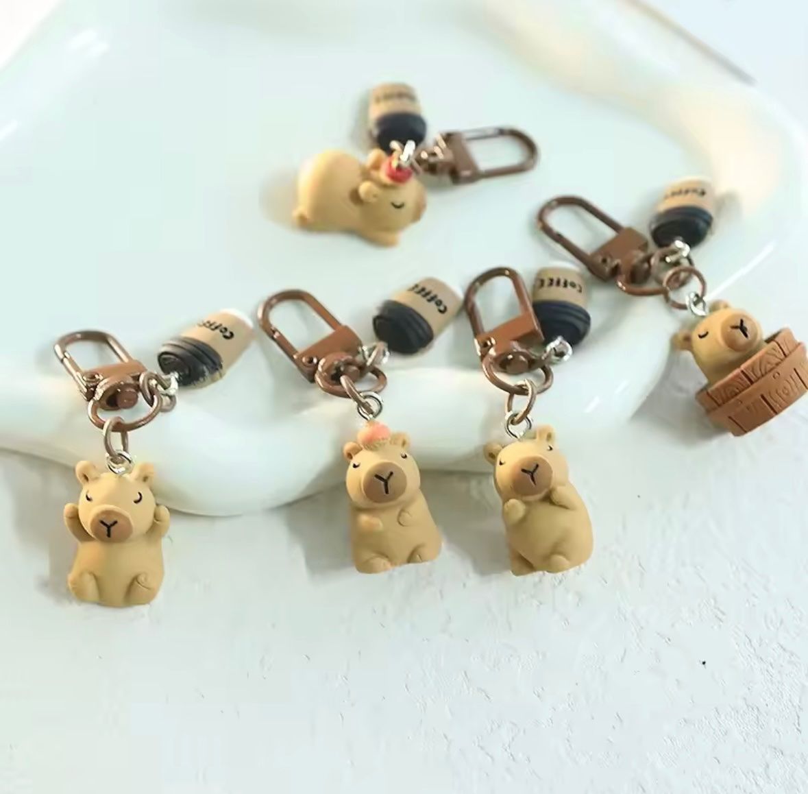 Portachiavi: 5 PCS  - Porte clé, cappybarra (no repeat) – Nuovo e nell'imballaggio originale da Collombey venduto da Cards07