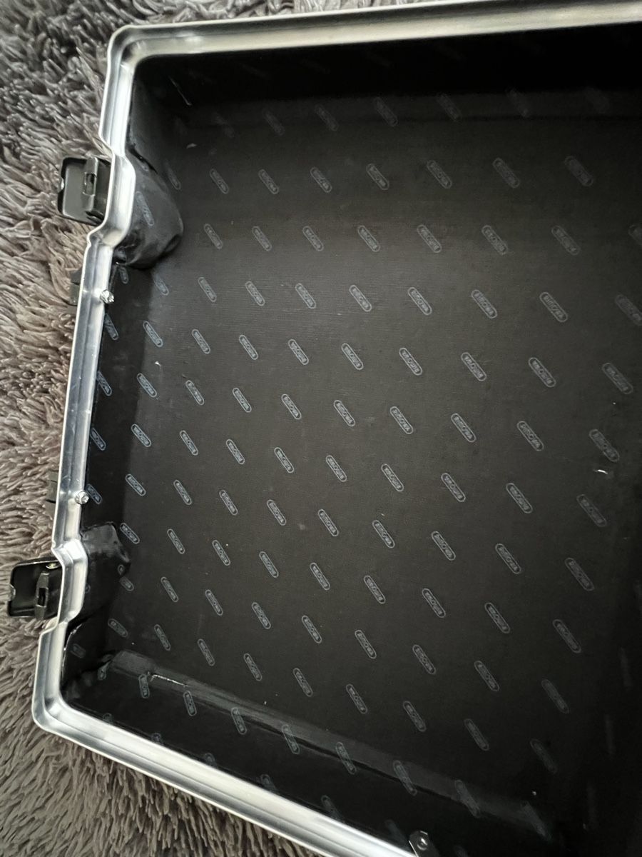 Rimowa Reisekoffer: RIMOWA Aktenkoffer/Attaché/Briefcase – Gebraucht aus Niederwangen BE von KFI 7