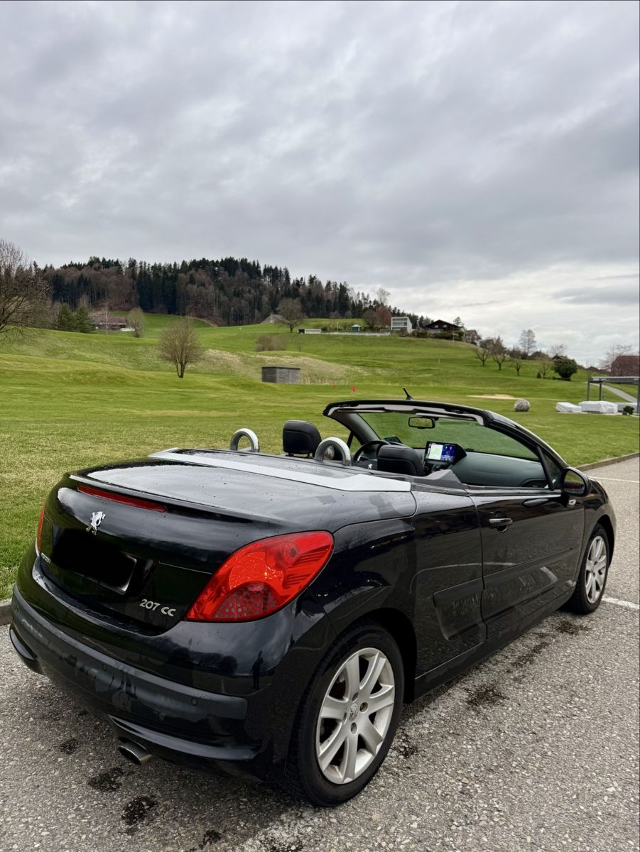 Peugeot Automobili: 207 CC Cabrio 2007 - 118.500km – Usato da Worb venduto da koc_j58s 2