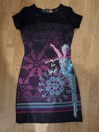 Desigual Kleid, Grösse 36, perfekt für den Sommer