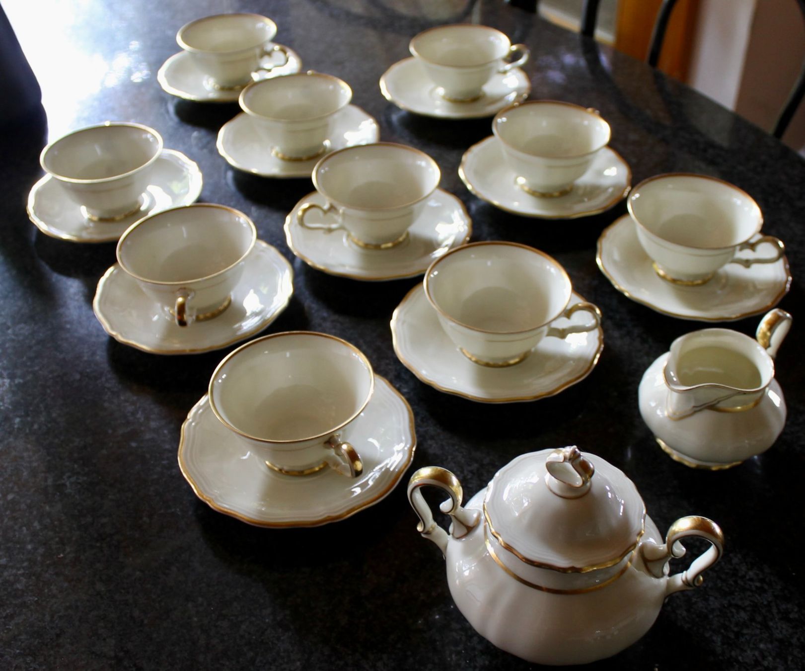 Rosenthal Set di piatti: KAFFEESERVICE VON ROSENTHAL – Usato da Kirchlindach venduto da hekilida