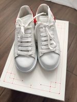 Alexander Mcqueen - sneakers blanc et rouge