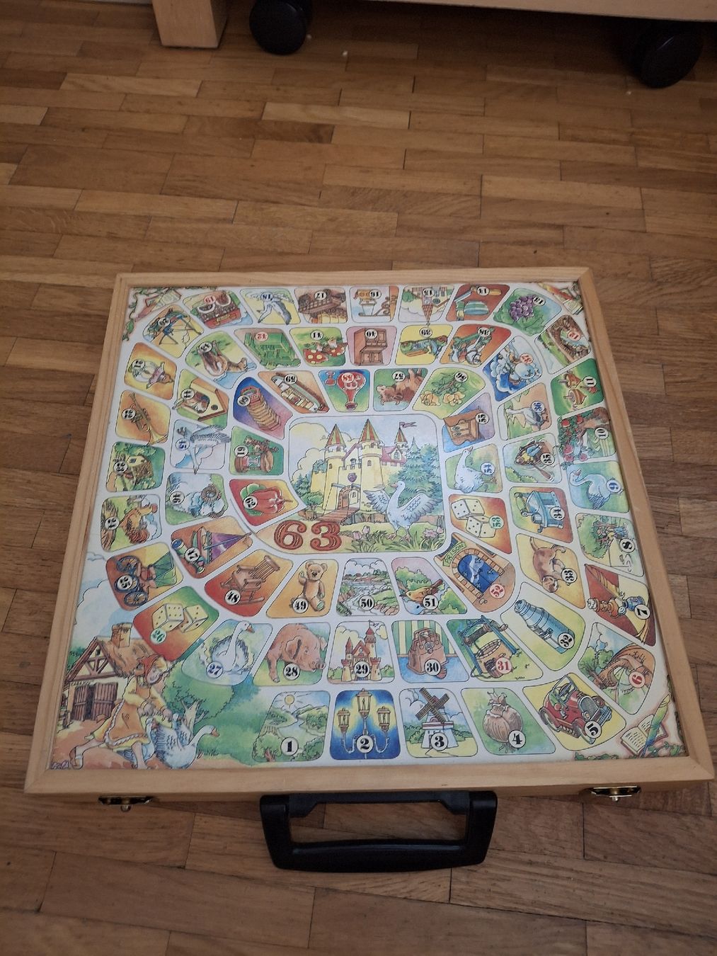 Giochi: Vintage Knights Board Game, Medieval Theme, 4 Player – Usato da Genève venduto da alberts_reisons 2