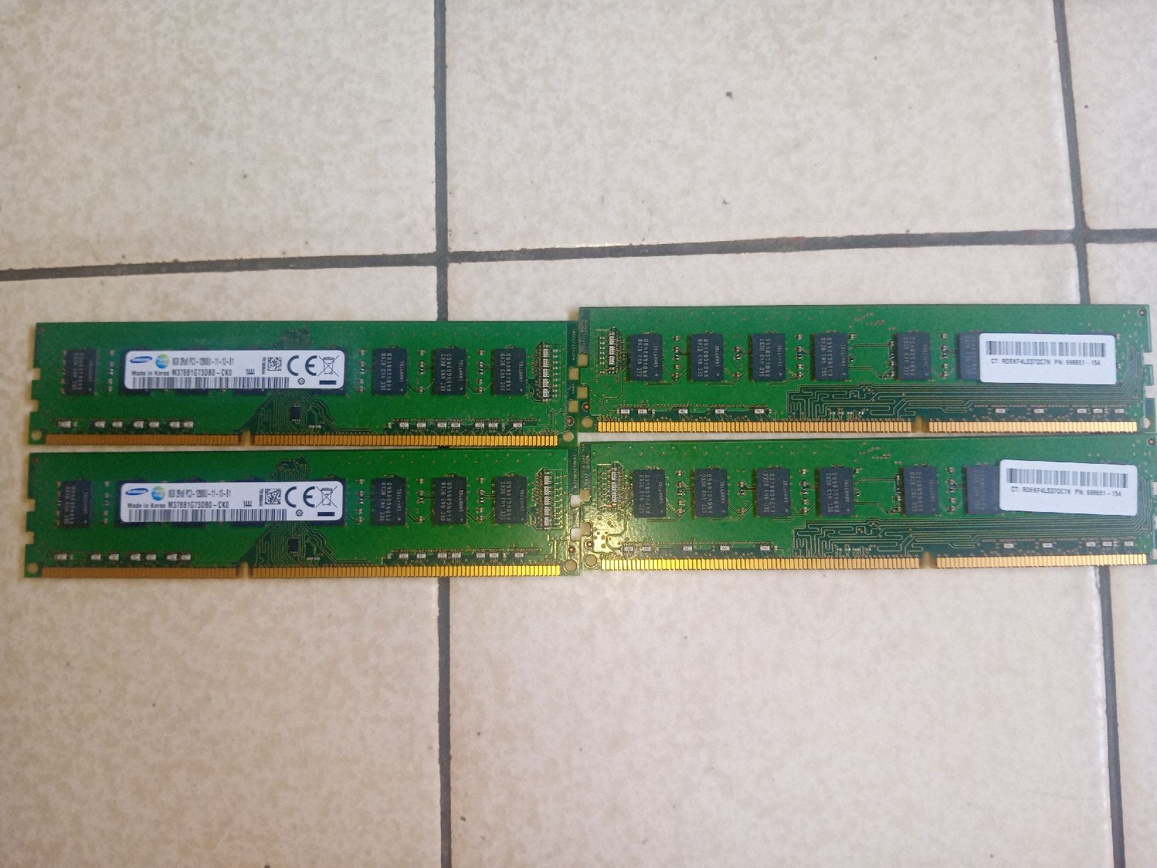 Samsung Memory / RAM: 4x 8gb 2Rx8 PC3-12800U-11-13B1 – Gebraucht aus Rolle von vfa_7hry