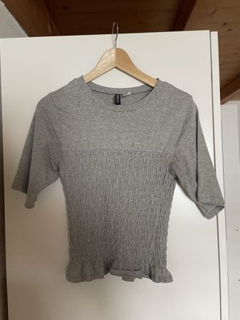H&M Shirt XS-S grau gerippt