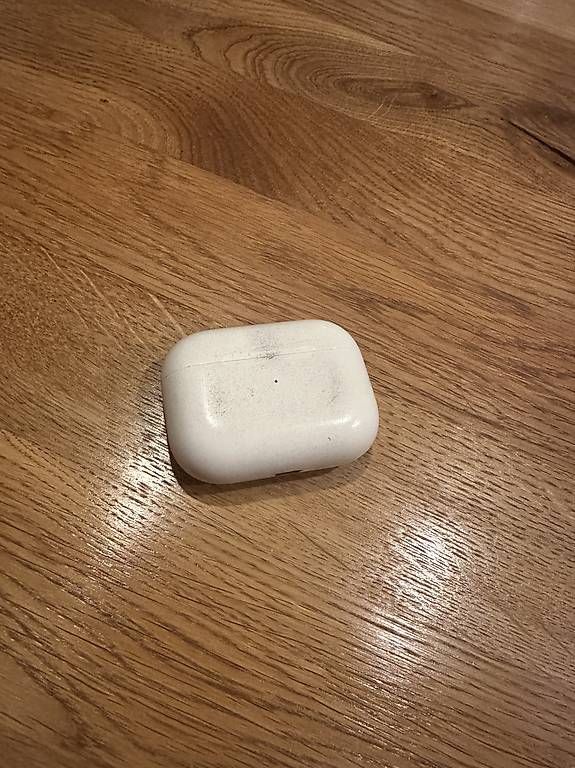 Cuffie: Apple Airpods Pro Rechts mit Case. – Usato da Winterthur venduto da Marco_23 2
