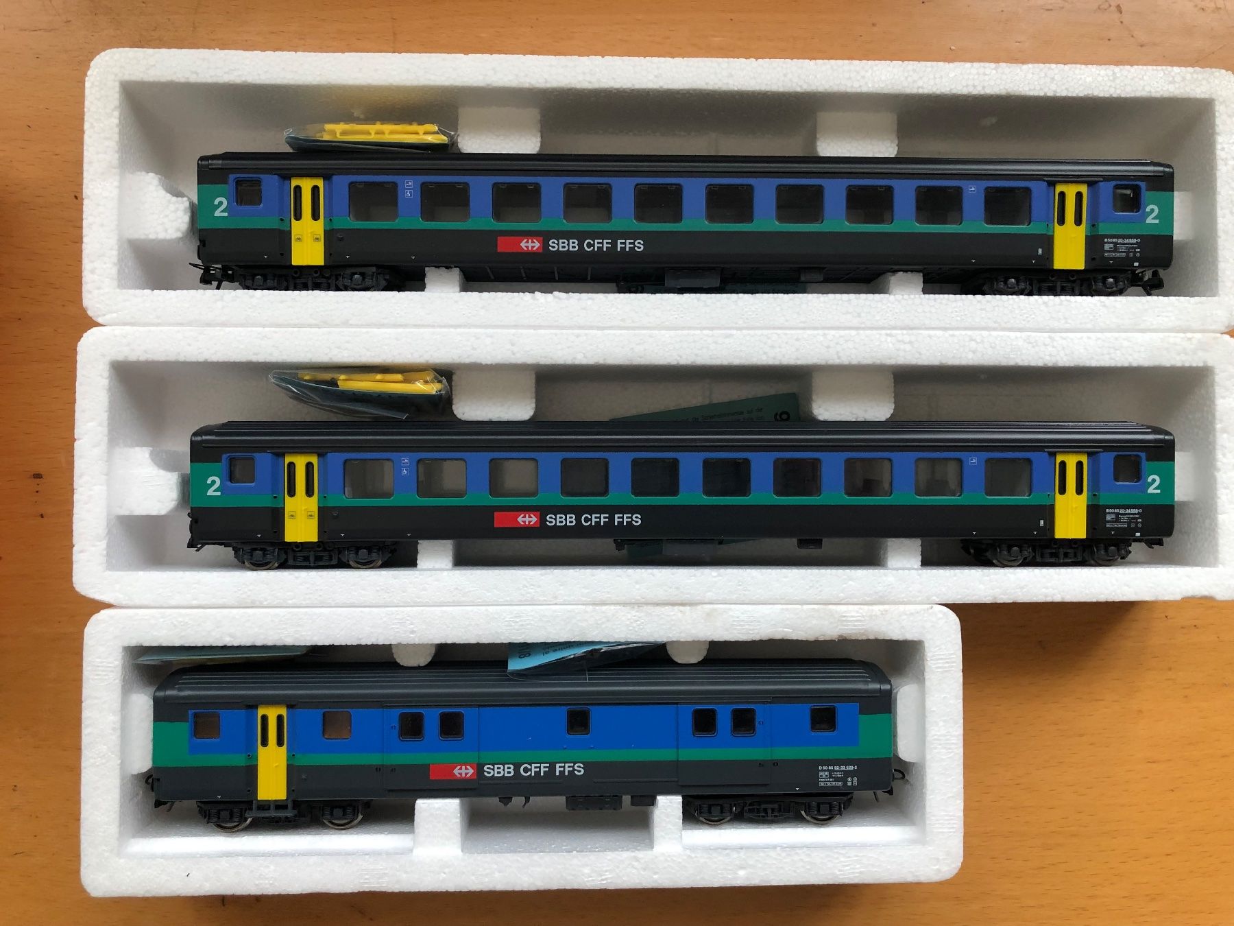 Roco Modellini di ferrovie: Roco 3er Set NEU – Nuovo (secondo la descrizione) da Ostermundigen venduto da Garmin03 1