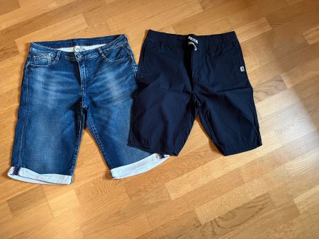 Lot 2 shorts garçon 170cm Temps des Cerises et H&M