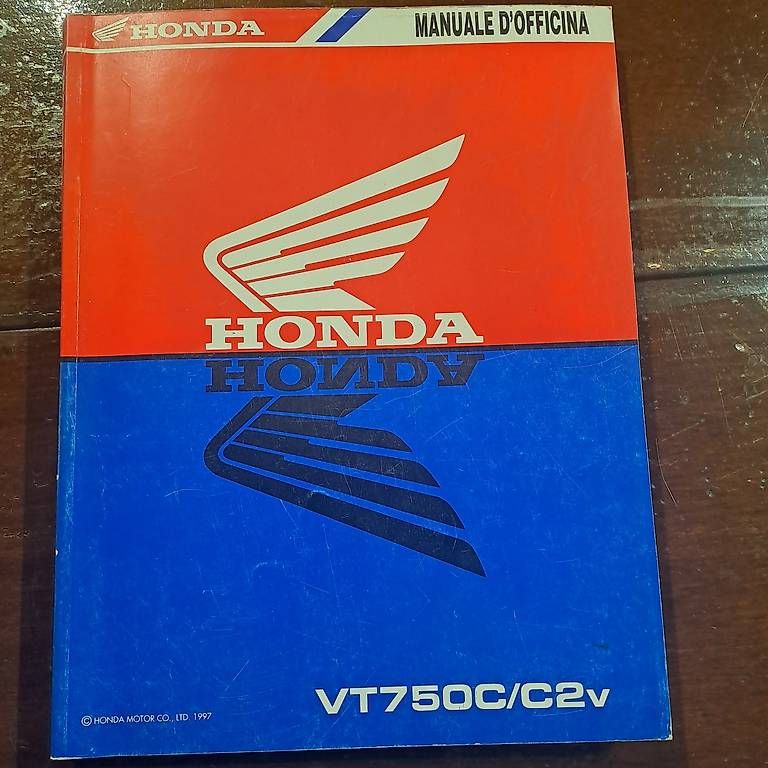 Honda Alle Motorradersatzteile: Manuale Honda VT 750 C C2 v – Gebraucht aus Riva San Vitale von Marneta