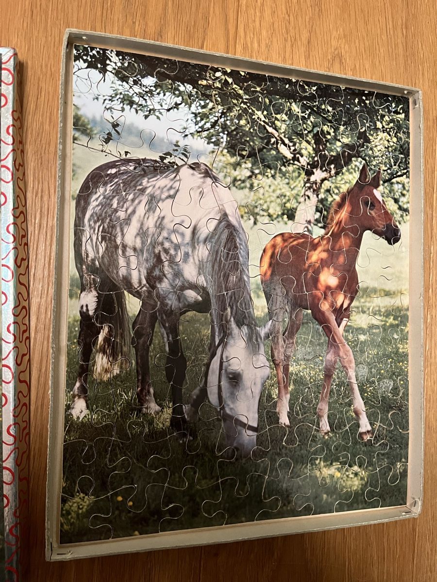 Puzzle: Puzzle en bois chevaux – Usato da St. Prex venduto da Nikolletta 1