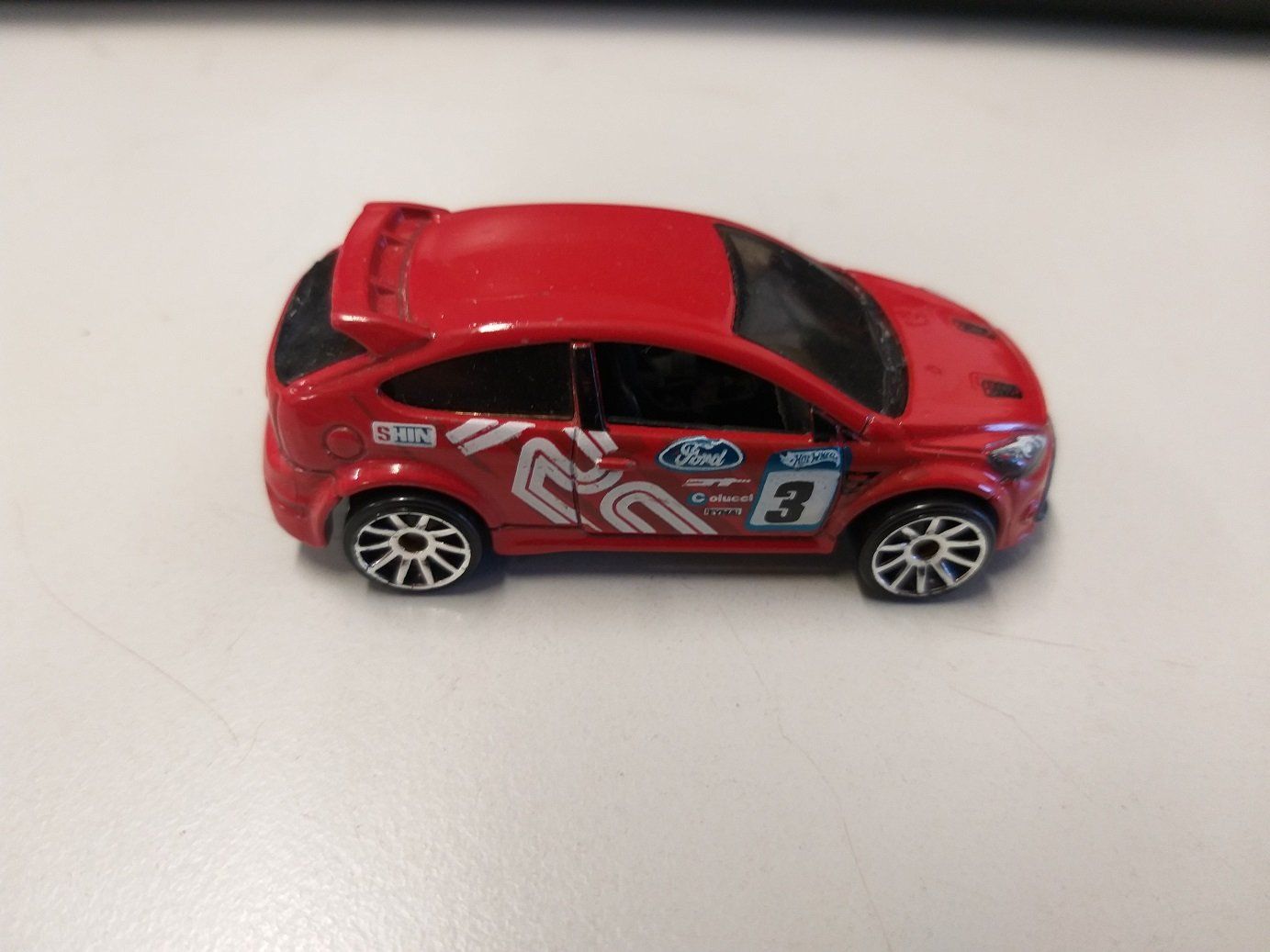 Ford Modellini d'auto: Hot Wheels Ford Focus RS – Usato da Brugg AG venduto da Evilweevil 2