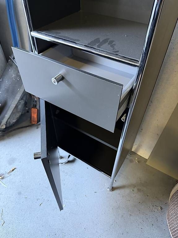 Kommoden: Schöne Badezimmer oder Büro Möbel – Gebraucht aus Wilderswil von Chueni98 1
