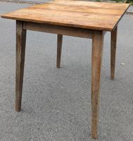 Antiker Holztisch