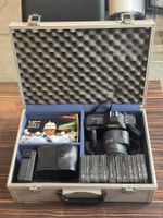 Canon T80 Spiegelreflexkamera mit Zubehör im Koffer