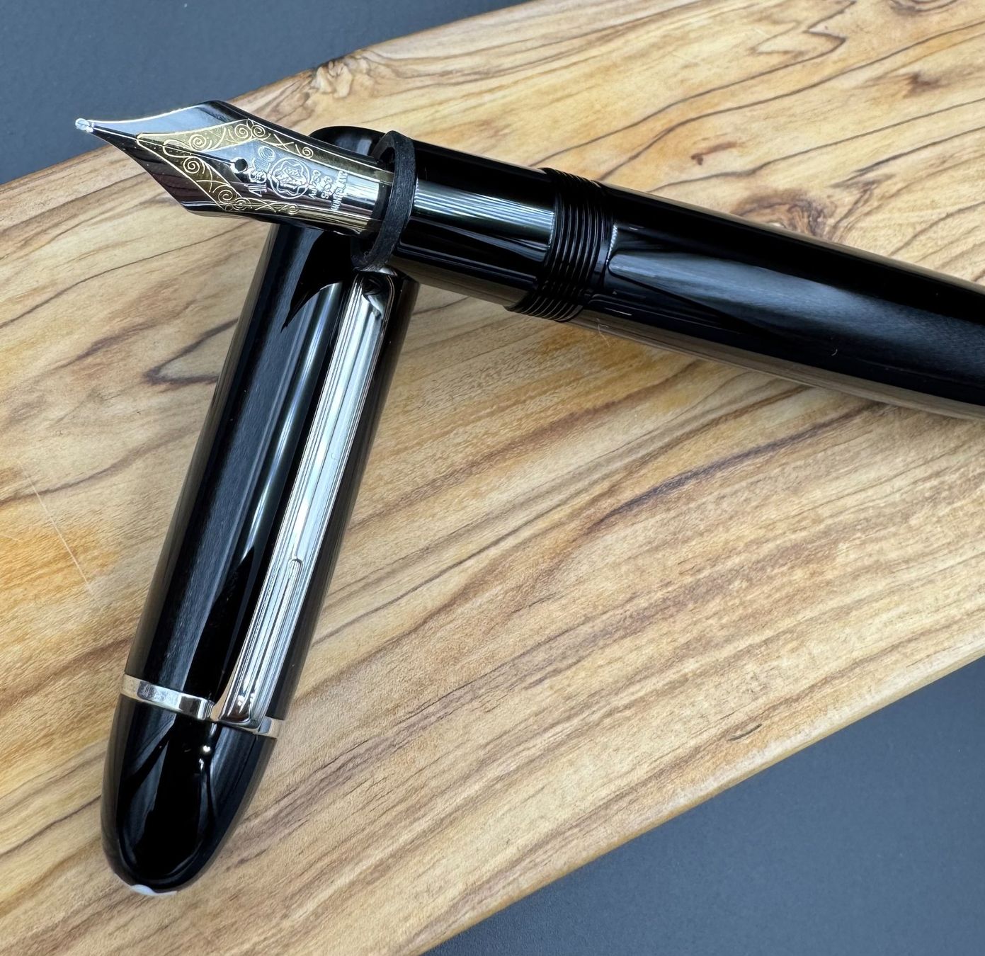Montblanc Penna & Evidenziatori: Montblanc Meisterstück 149 "Zigarre" M – Nuovo (secondo la descrizione) da Beringen venduto da Luxinu 5