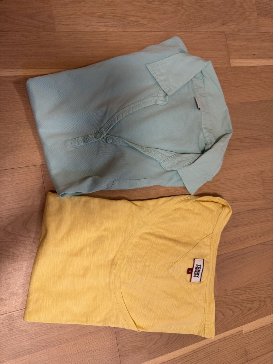 S.Oliver Lotti di vestiti: T-Shirts Tommy und S.Oliver S – Nuovo (secondo la descrizione) da Malans GR venduto da mino_13
