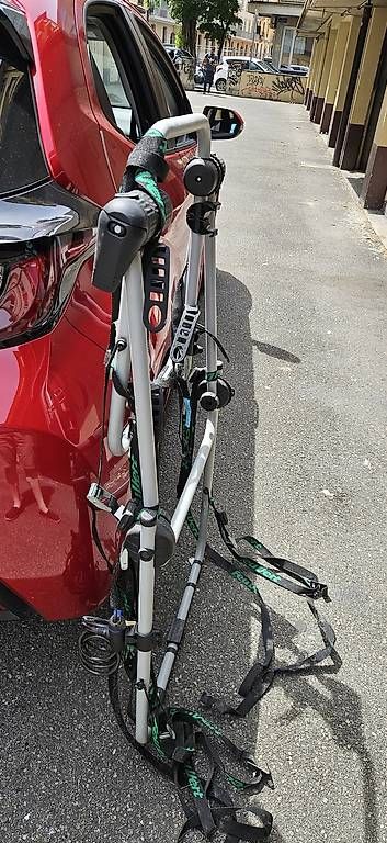 Anhängerkupplungen: Porte-vélo hayon pour 3 vélos  – Gebraucht aus Genève von per_9d9r 4