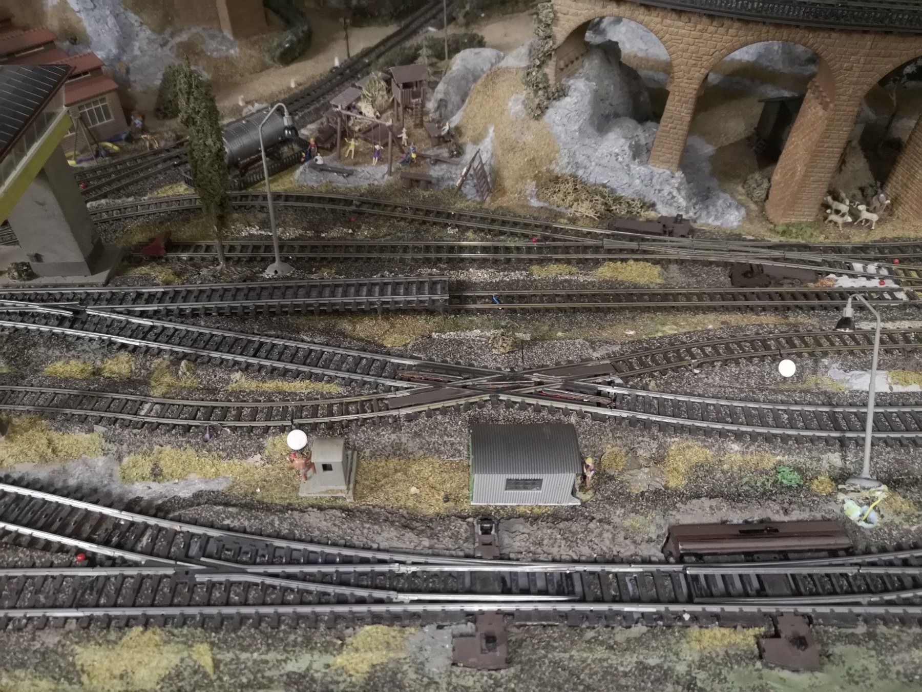 Märklin Modelleisenbahnen: Modelleisenbahnanlage – Gebraucht aus Kloten von  3
