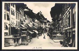 Thun, Hauptgasse mit Apotheke, Strassenp