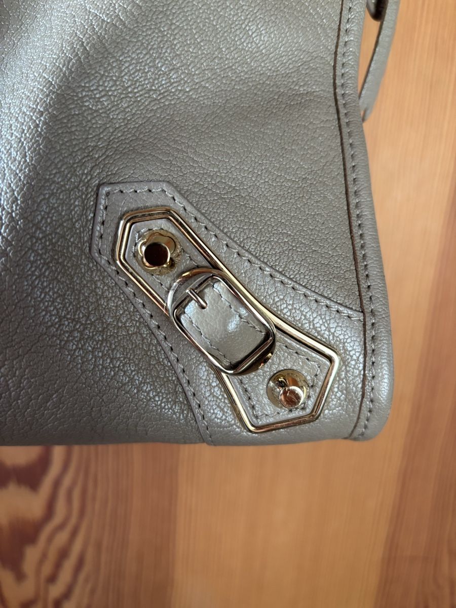 Balenciaga Borse da donna: Balenciaga City✨ – Nuovo (secondo la descrizione) da Zumikon venduto da lar_h5tb 3