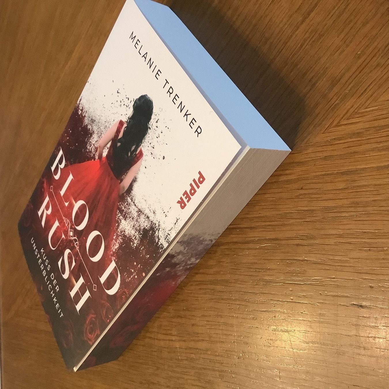 Libri: Blood Rush mit Farbschnitt – Nuovo (secondo la descrizione) da Buochs venduto da ChaosSeth