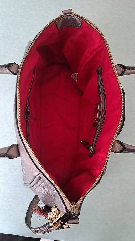 Taschen für Damen: Grosse Leder-Handtasche, Marke NINE WEST – Gebraucht aus Uetikon am See von graziella82 1
