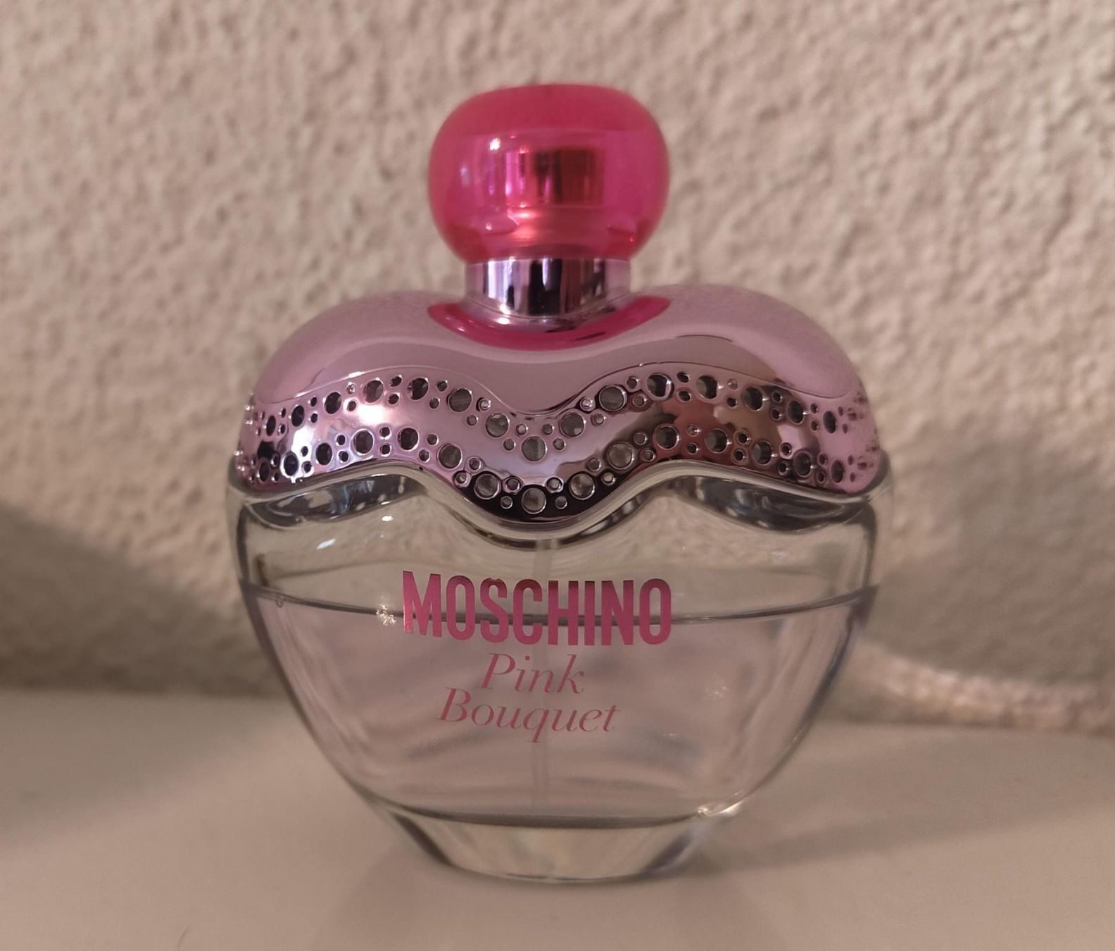 Moschino Profumi & Eau de Toilette: Moschino Pink Bouquet EDT 100ml gebraucht – Usato da Basel venduto da did_c2yj
