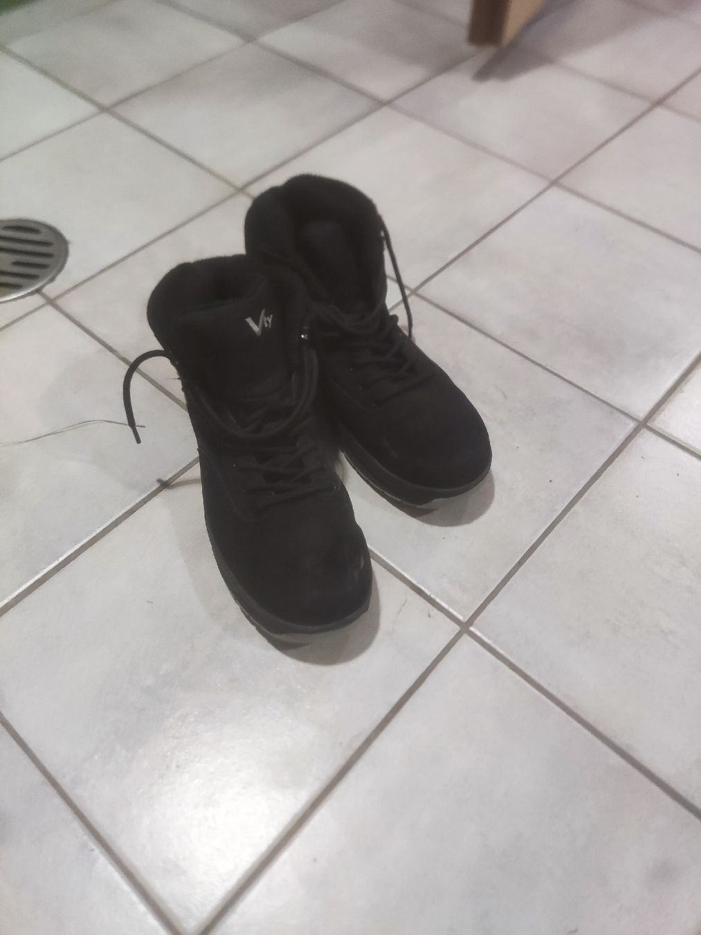 Scarpe per ragazzi: Winterschuhe neu – Nuovo (secondo la descrizione) da Oberiberg venduto da Guidodett