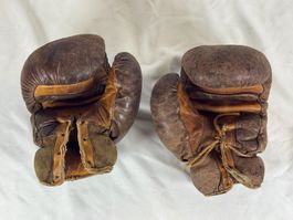 Gants de boxe anciens – Made in England
