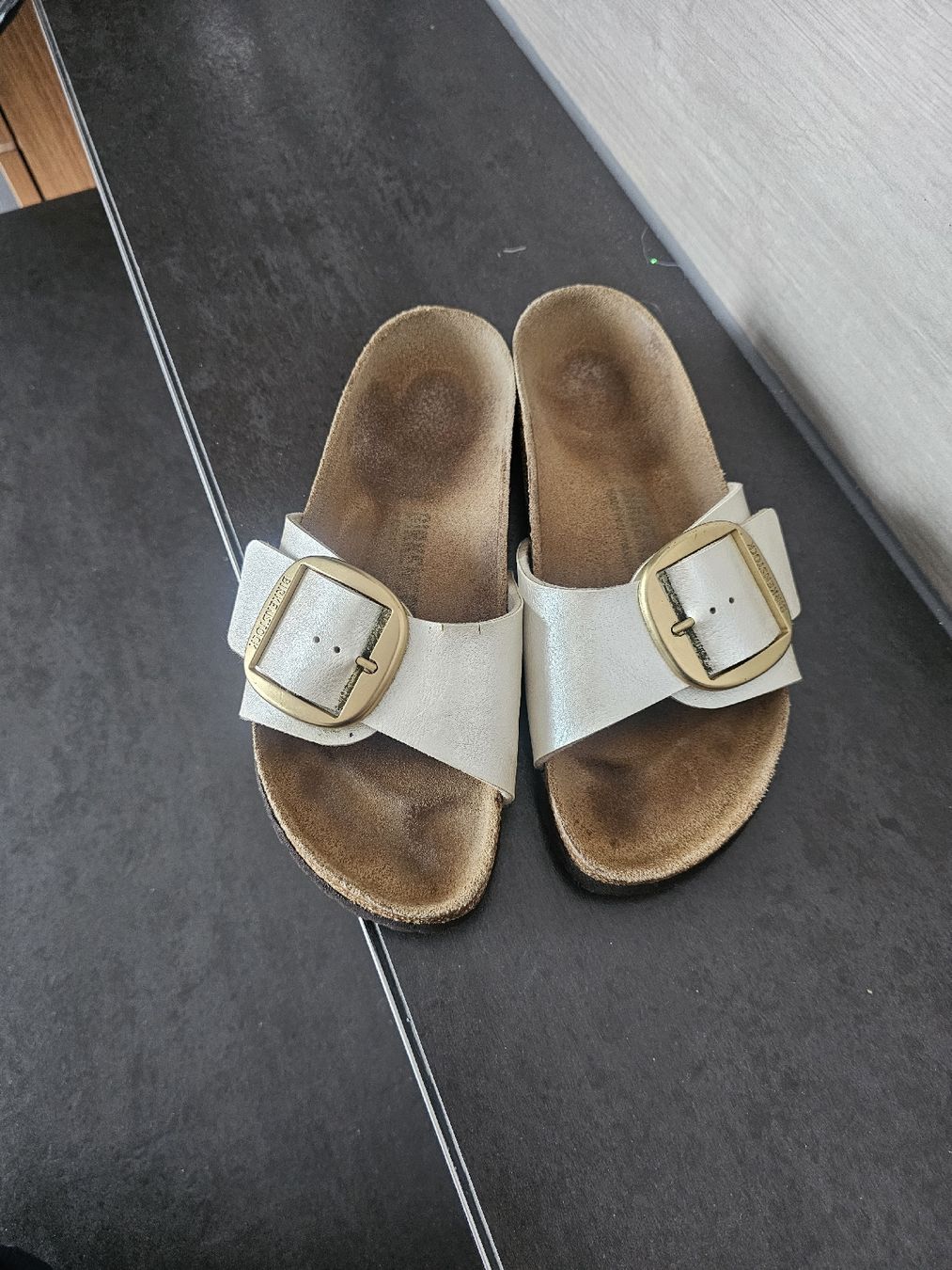 Birkenstock Scarpe da donna: Birkenstock Big Buckl gr.39 – Usato da Zunzgen venduto da Fleksi 3