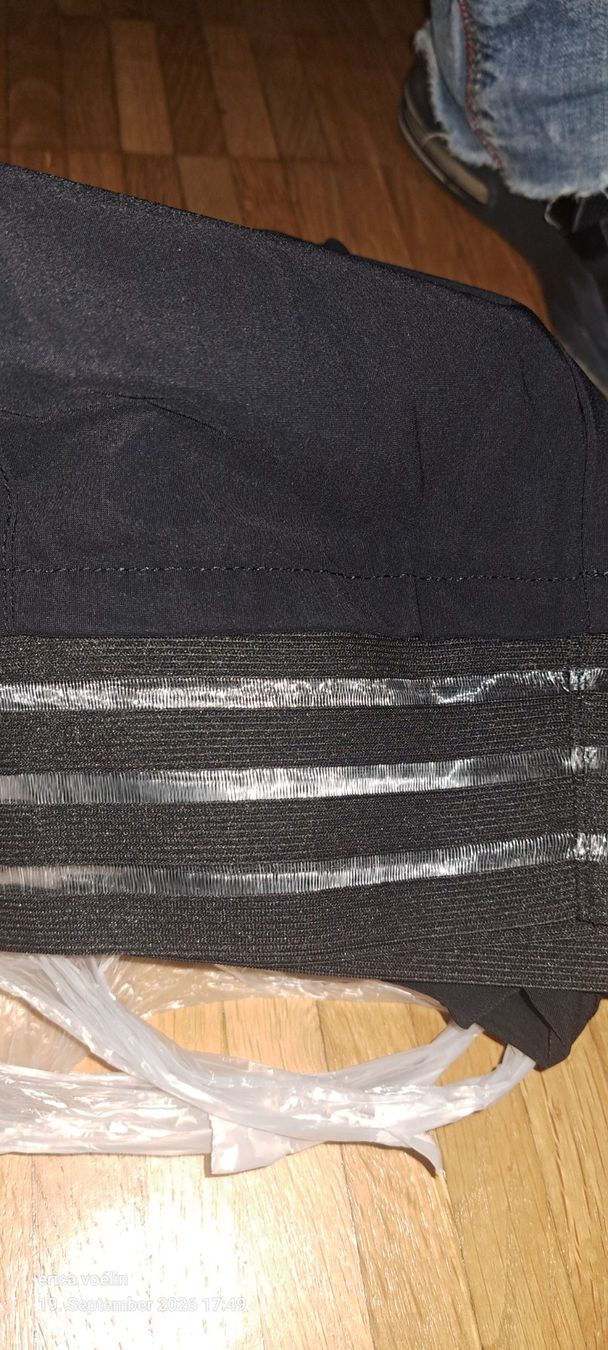 Raffaello Rossi Hosen: Candy Future Raffaello Rossi Damenhose , Gr. 40. – Gebraucht aus Locarno von madame-tus-sauds 7