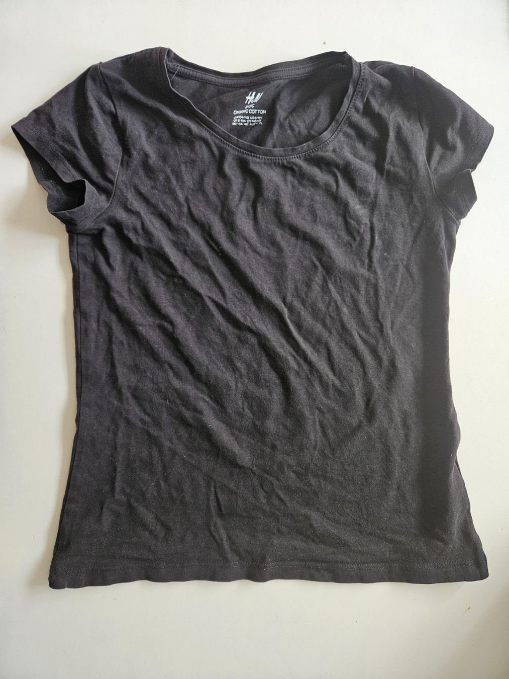 H&M Camicette, T-shirt & Top: T-Shirt schwarz Gr. 134/140 – Usato da Schaffhausen venduto da sabrina915