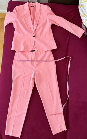 Ensemble/tailleur, rose saumon
