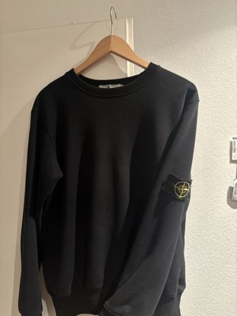 Stone Island Sweatshirt, Classic & size M, w/ authencity Tag