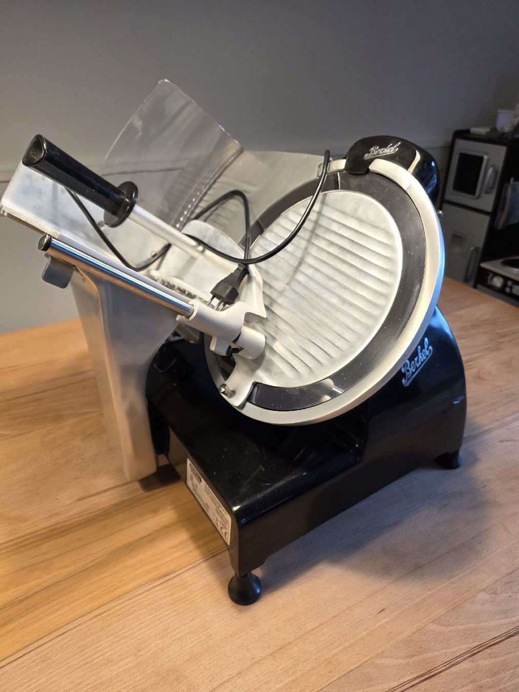 Berkel Küchengeräte: Berkel Aufschnittmaschine – Gebraucht aus Eiken von S1994 1