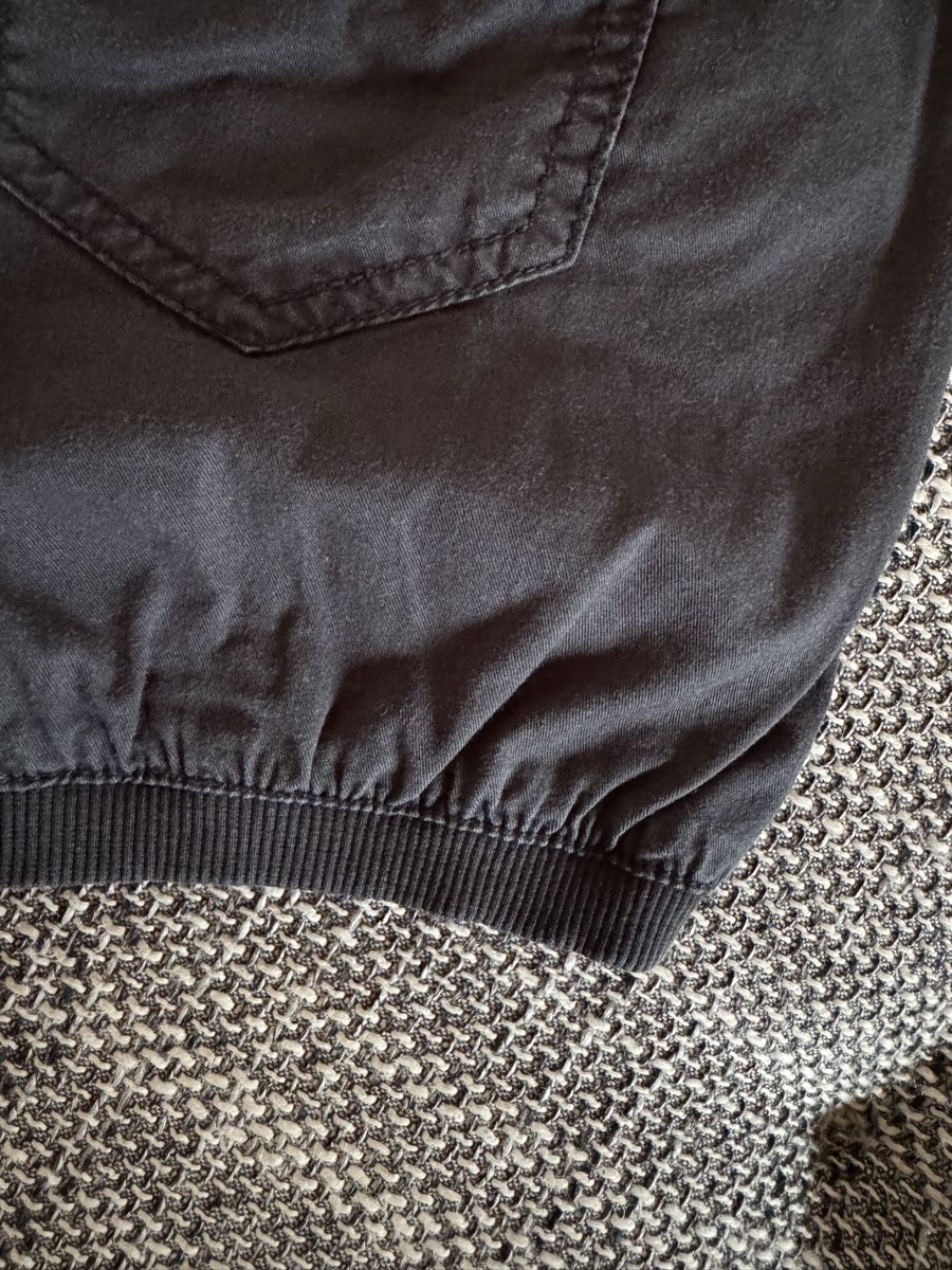 Hosen: Schwarze Shorts Gr. 36/38 mit Gummibund – Gebraucht aus Gommiswald von Aloha.Spirit 7
