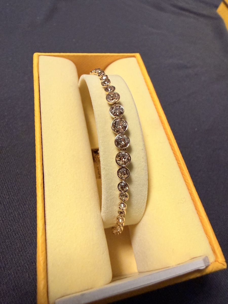 Swarovski Bracelets: Swarovski Armband – Neuf avec emballage d'origine à Schafisheim par jan_cb2f 1