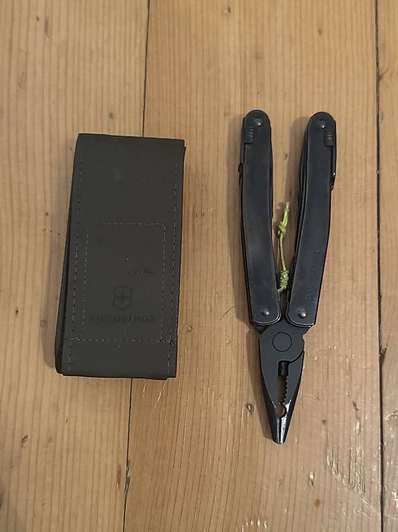 Victorinox Tutti gli attrezzi: victorinox spirit X multitool brüniert – Usato da Bern venduto da vira1