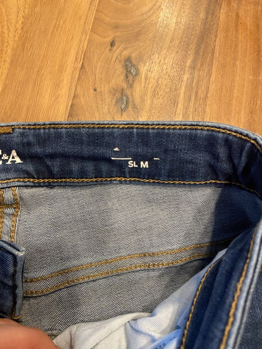 Jeans: Jeans Grösse 38 – Usato da Luzern venduto da oli_6x2r 2