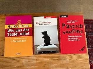 Libri: diverse Bücher NLP und coaching fast gratis – Usato da Aarau venduto da vio_lrn7