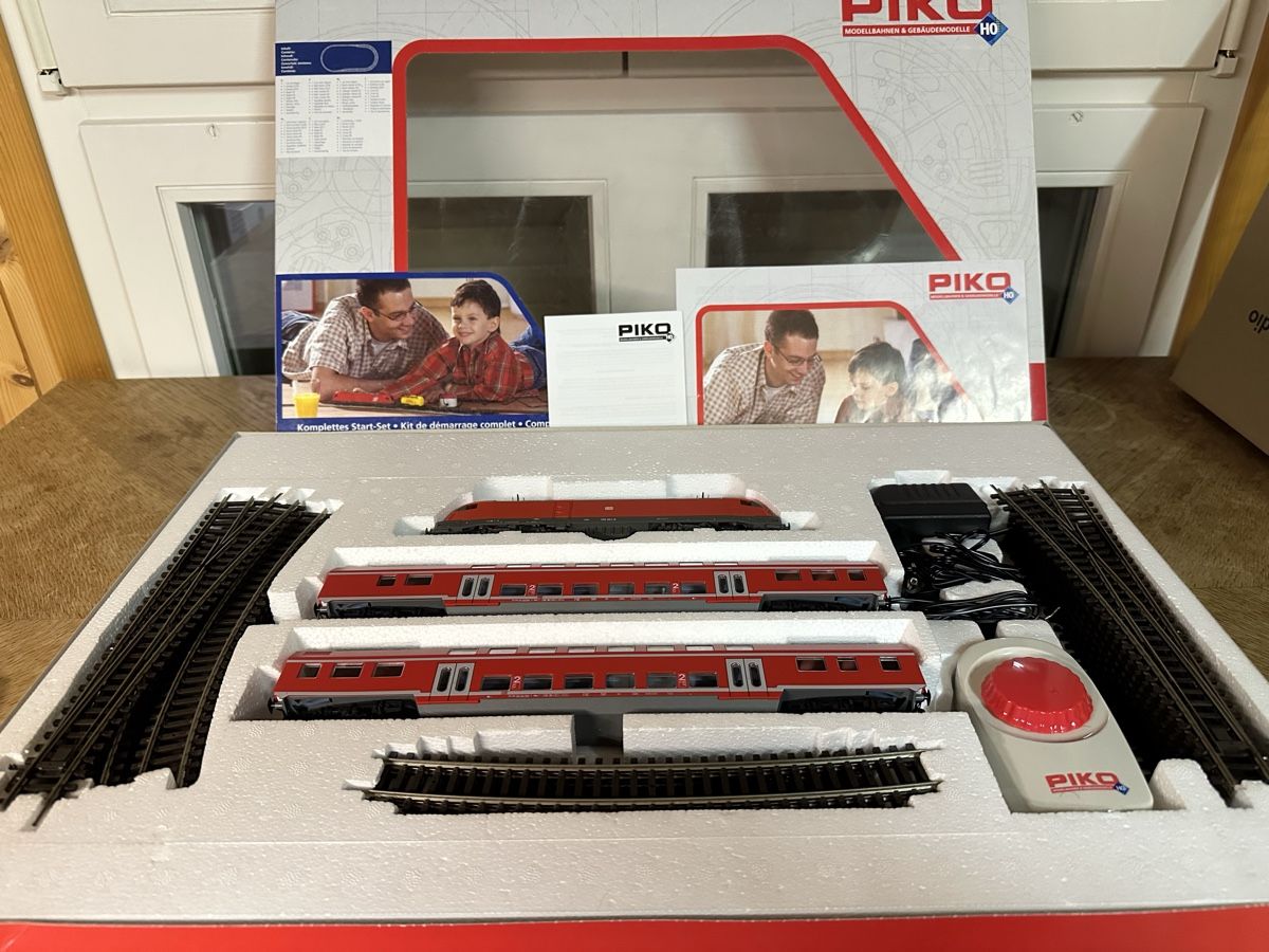 Piko H0 Start Set, 2 Stk. Komplett! (Neu (gemäss Beschreibung)) in Jona ...