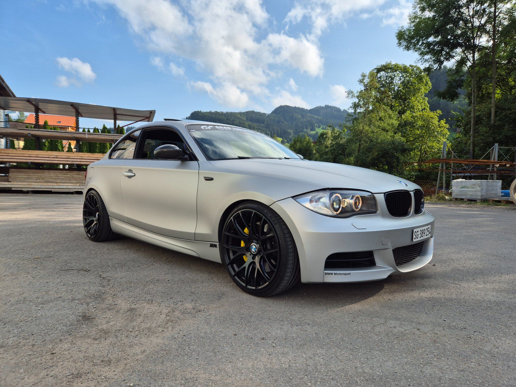 BMW Autos: Bmw 135i – D'occasion à brunnadern par gtpower87